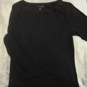 Navy blue, quarter length sleeve top